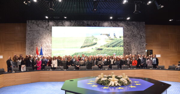 Uručeni ugovori LAG-ovima koji su odabrani za razdoblje 2023.-2027. u vrijednosti od 102,9 milijuna eura